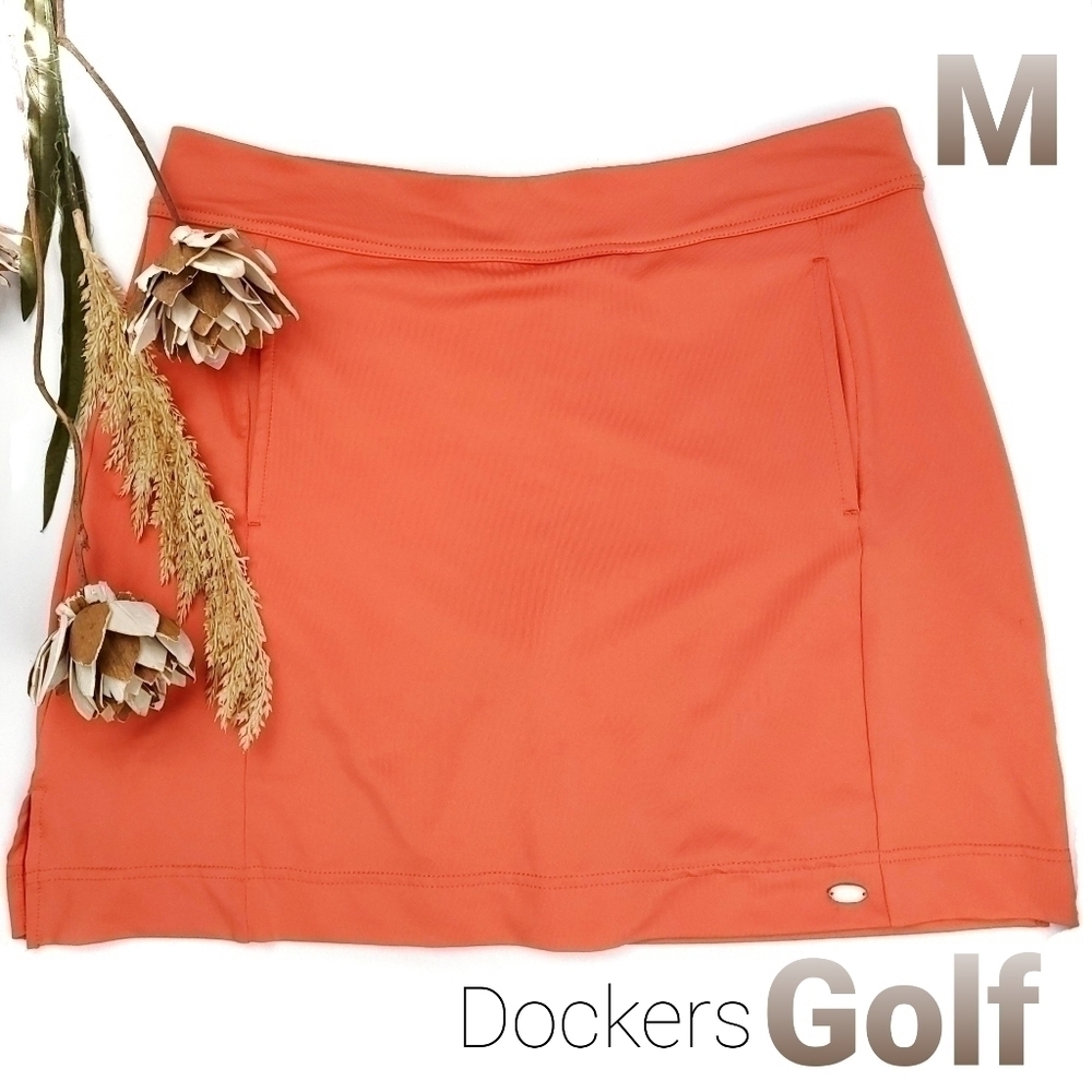 DOCKERS Golf Coral Skirt W/ Pant Under Size M